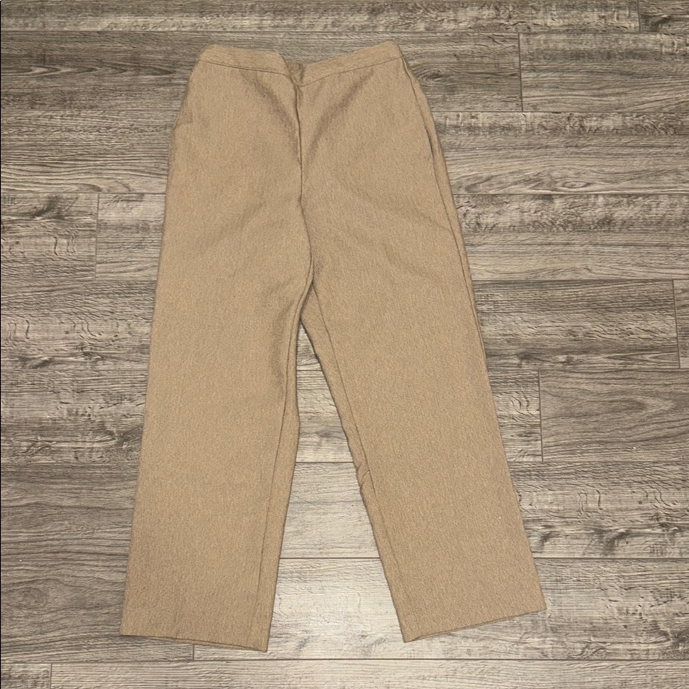 Alfred Dunner Tan Chinos Classic Straight-Leg Design